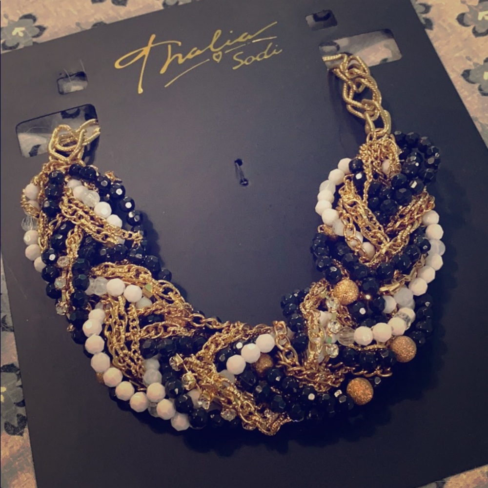 Brand new statement necklace 😍